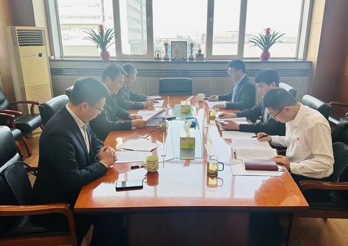 轻工供销公司党委召开2024年度党员领导干部民主生活会